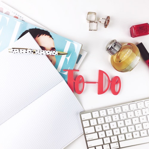 photo-1524862655266-89c67a10c4b3